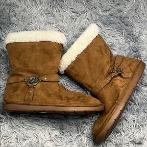 Michael Kors Tan Suede Winter Boots size 3